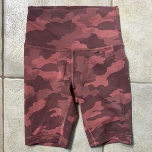 Lululemon bike shorts